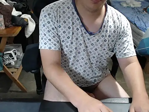 thealfawolf01 online show from November 2025 08:51:01 PM