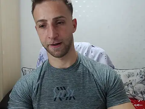 PrinceEagle online show from November 2025 08:41:02 PM