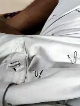 Snapshot of rajesh31tamil chatting on December 2024 01:46:01 AM rajesh31tamil online show from December 2024 01:46:01 AM