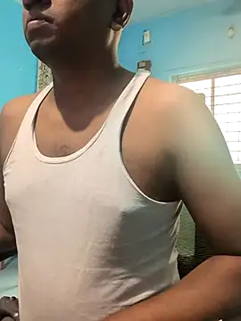 Snapshot of rajesh31tamil chatting on February 2025 03:13:01 AM rajesh31tamil online show from February 2025 03:13:01 AM