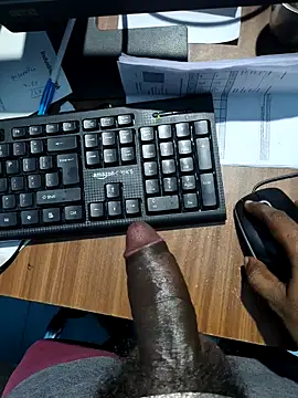 Snapshot of rajesh31tamil chatting on February 2025 01:48:01 PM rajesh31tamil online show from February 2025 01:48:01 PM