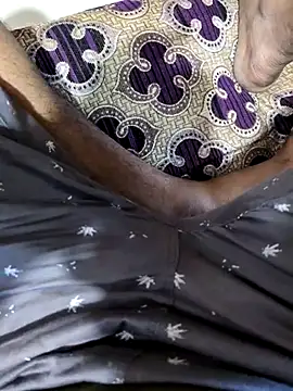 Snapshot of rajesh31tamil chatting on March 2025 05:08:01 AM rajesh31tamil online show from March 2025 05:08:01 AM