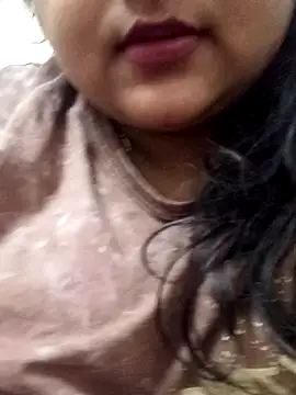 smile pretty online show from December 2024 07:48:02 PM