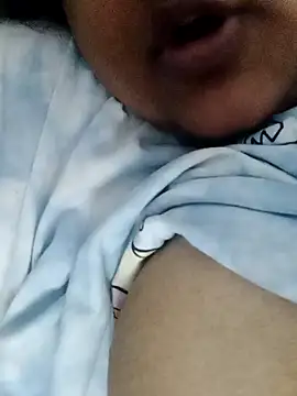 smile pretty online show from December 2024 09:27:01 PM