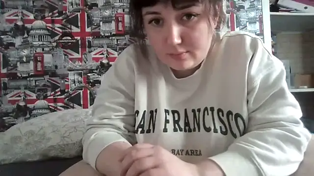 Lynylou online show from November 2025 11:56:02 AM