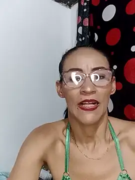 Snapshot of BarbaraMature chatting on December 2024 09:39:02 PM BarbaraMature online show from December 2024 09:39:02 PM