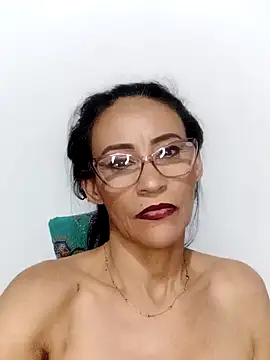 Snapshot of BarbaraMature chatting on December 2024 08:27:02 PM BarbaraMature online show from December 2024 08:27:02 PM