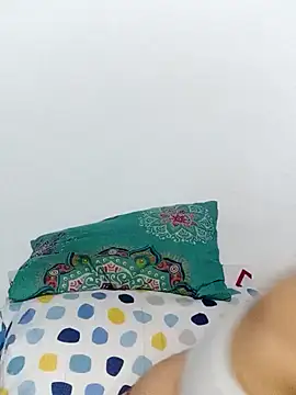 Snapshot of BarbaraMature chatting on January 2025 06:02:01 PM BarbaraMature online show from January 2025 06:02:01 PM