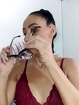 Snapshot of BarbaraMature chatting on November 2025 05:35:01 PM BarbaraMature online show from November 2025 05:35:01 PM