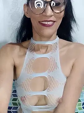 Snapshot of BarbaraMature chatting on November 2025 06:17:01 PM BarbaraMature online show from November 2025 06:17:01 PM