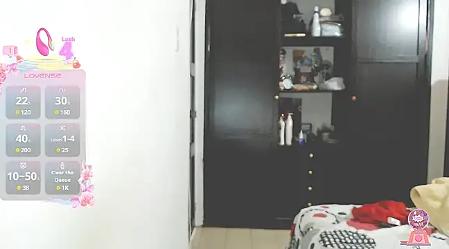 Snapshot of tifany19_ chatting on March 2025 02:30:02 AM tifany19 online show from March 2025 02:30:02 AM