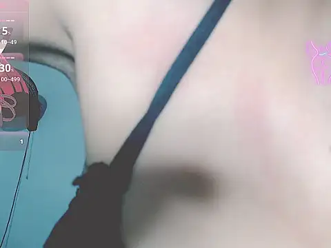 Snapshot of tifany19_ chatting on September 2025 12:32:01 AM tifany19 online show from September 2025 12:32:01 AM