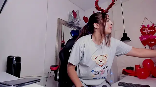 angel hardy dl online show from February 2025 12:17:02 PM