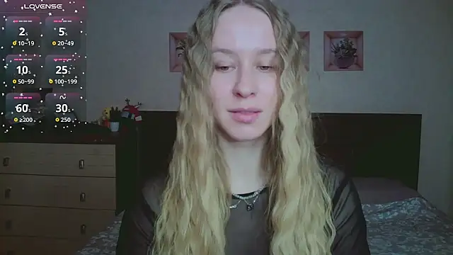 Lily  Devil online show from February 2026 09:02:01 AM