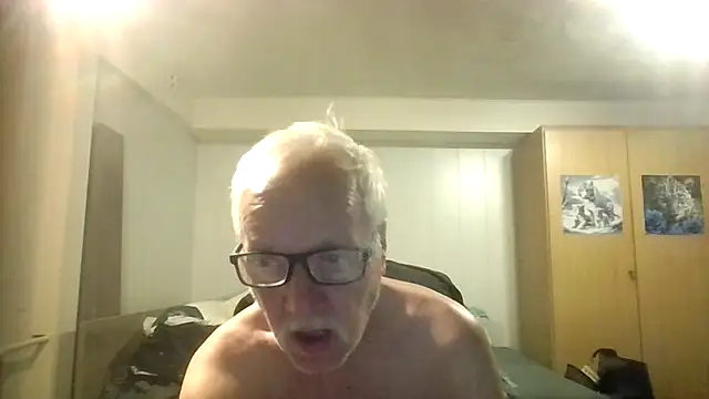 Sammy1660 online show from September 2025 04:35:01 AM