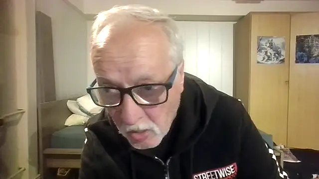 Sammy1660 online show from September 2025 08:54:01 PM