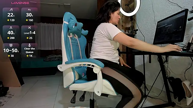 Cristina Vanegas631 online show from September 2025 04:01:01 AM