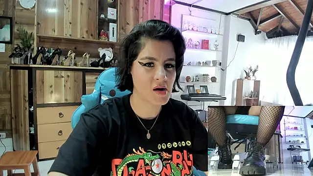 Cristina Vanegas631 online show from October 2025 09:36:01 PM