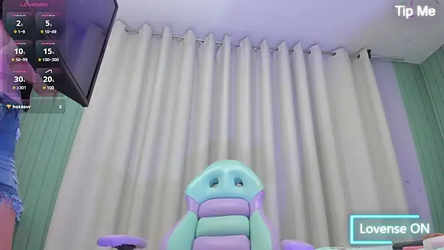 Emelyross  online show from February 2025 12:48:02 AM