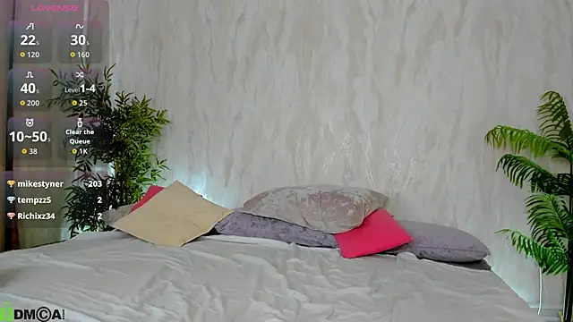 Valerie Woods online show from March 2026 07:15:01 AM