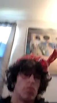 gurlnips online show from January 2025 06:48:01 PM