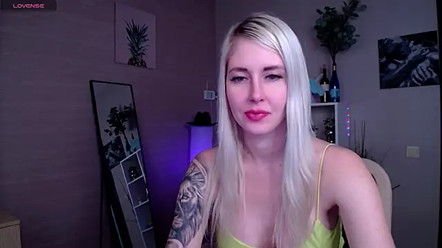 Snapshot of Mermaid_N chatting on March 2025 04:45:01 AM Mermaid N online show from March 2025 04:45:01 AM