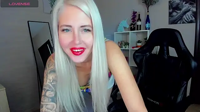 Snapshot of Mermaid_N chatting on September 2025 01:31:02 AM Mermaid N online show from September 2025 01:31:02 AM