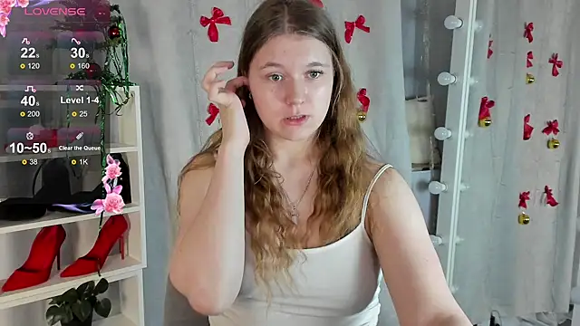 Rebecca Kelly online show from December 2024 10:00:02 PM