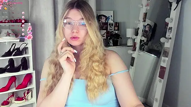 Rebecca Kelly online show from February 2026 02:29:01 AM