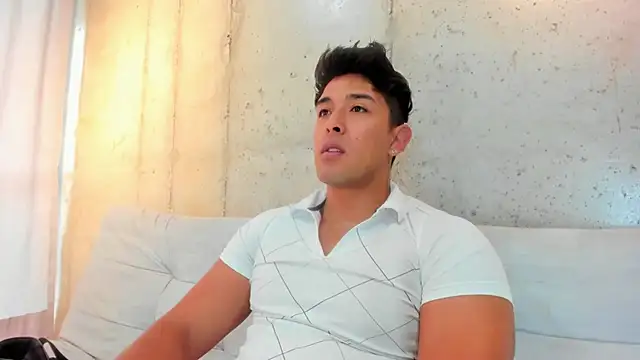 Snapshot of Alan_greek_1 chatting on March 2025 12:16:01 PM Alan greek 1 online show from March 2025 12:16:01 PM