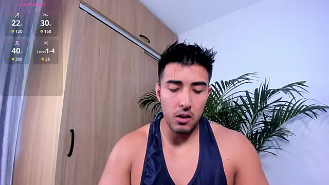 Snapshot of Alan_greek_1 chatting on October 2025 11:00:02 AM Alan greek 1 online show from October 2025 11:00:02 AM
