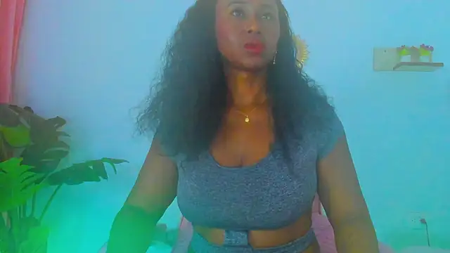 alexajhonson1012 online show from February 2026 06:28:02 PM