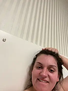 Sxybitch2024 online show from January 2026 06:44:02 PM