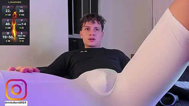 DerekOlsen online show from November 2025 01:22:02 AM