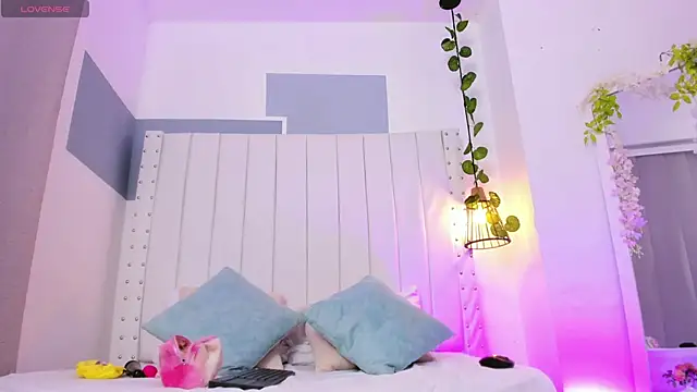 hannah gray online show from October 2025 11:07:01 AM