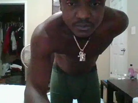 Hugedick0071 online show from December 2024 01:00:02 PM