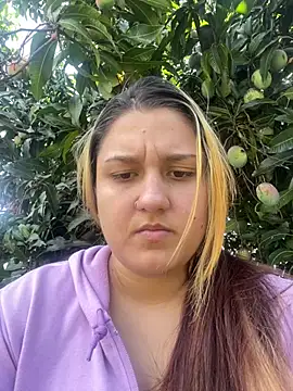 saray gomez22 online show from January 2026 05:50:01 PM