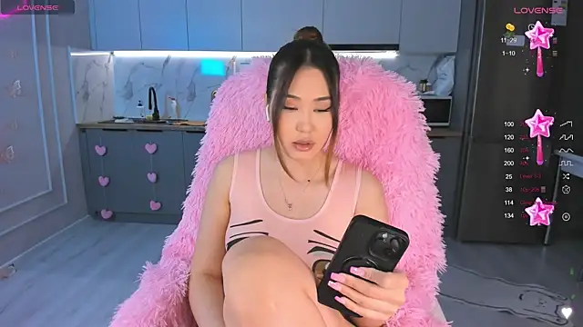 Snapshot of carpe_diemmm chatting on March 2025 12:49:02 AM carpe diemmm online show from March 2025 12:49:02 AM