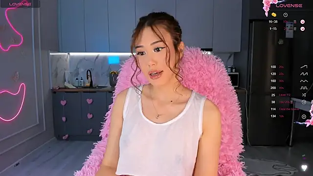 Snapshot of carpe_diemmm chatting on September 2025 12:58:02 AM carpe diemmm online show from September 2025 12:58:02 AM