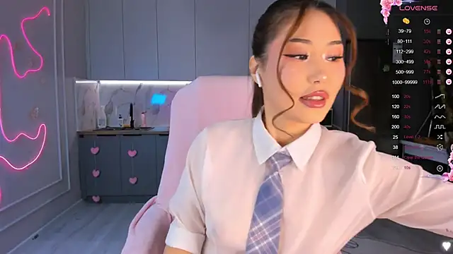 Snapshot of carpe_diemmm chatting on November 2025 12:24:02 AM carpe diemmm online show from November 2025 12:24:02 AM