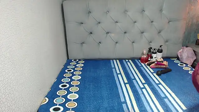 ginasailor online show from December 2025 01:43:02 AM