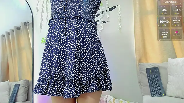 Miranda doll  online show from September 2025 01:02:01 PM