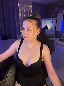 Lexi noah online show from December 2025 09:20:01 PM