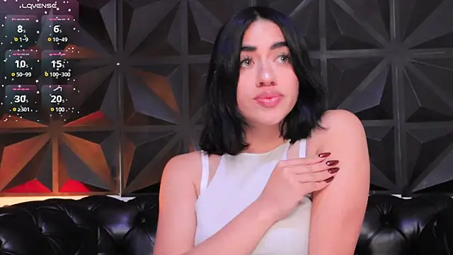 Snapshot of KasiaNoir_ chatting on January 2025 12:37:01 PM KasiaNoir online show from January 2025 12:37:01 PM