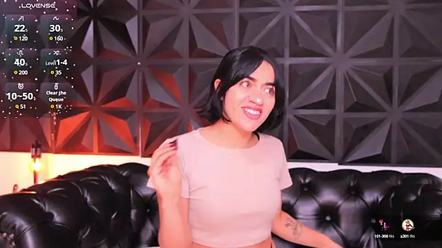 Snapshot of KasiaNoir_ chatting on February 2025 12:03:02 PM KasiaNoir online show from February 2025 12:03:02 PM