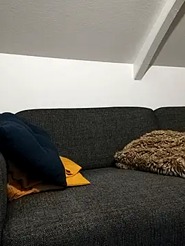 Analcholic online show from December 2025 07:40:02 PM