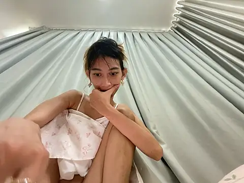 cave18hot online show from February 2025 02:14:01 AM
