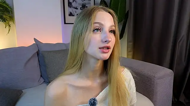 Snapshot of MickeyMyers chatting on January 2025 02:53:01 PM MickeyMyers online show from January 2025 02:53:01 PM