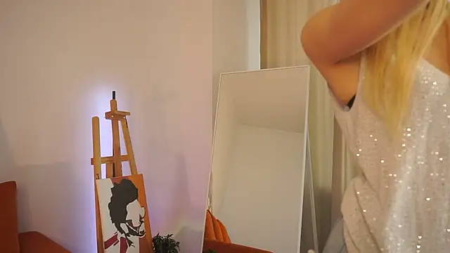 Snapshot of MickeyMyers chatting on March 2025 11:40:01 AM MickeyMyers online show from March 2025 11:40:01 AM