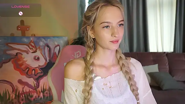 Snapshot of MickeyMyers chatting on September 2025 12:39:02 PM MickeyMyers online show from September 2025 12:39:02 PM